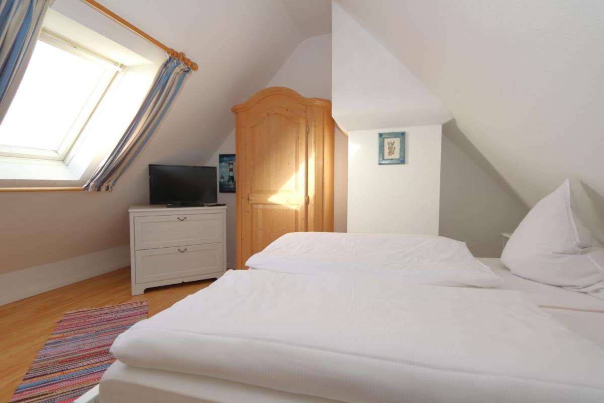 Apartamento Koehler Am Dorfteich Wenningstedt-Braderup Exterior foto